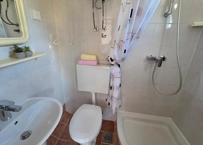 Apartament By The Sea Nska, Krk - 24705 Malinska