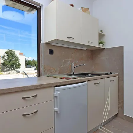 Apartament By The Sea Nska, Krk - 24705 *